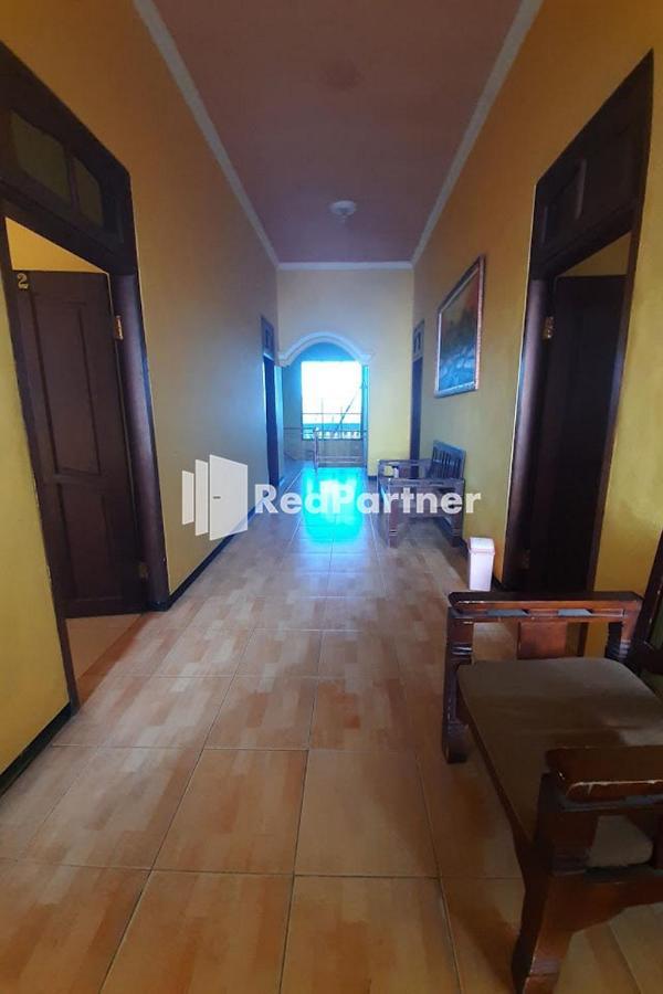 Bromo Indah Lestari Homestay Mitra Reddoorz Pasuruan Exteriör bild