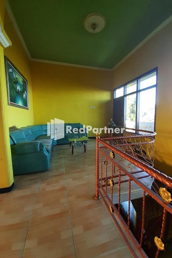 Bromo Indah Lestari Homestay Mitra Reddoorz Pasuruan Exteriör bild
