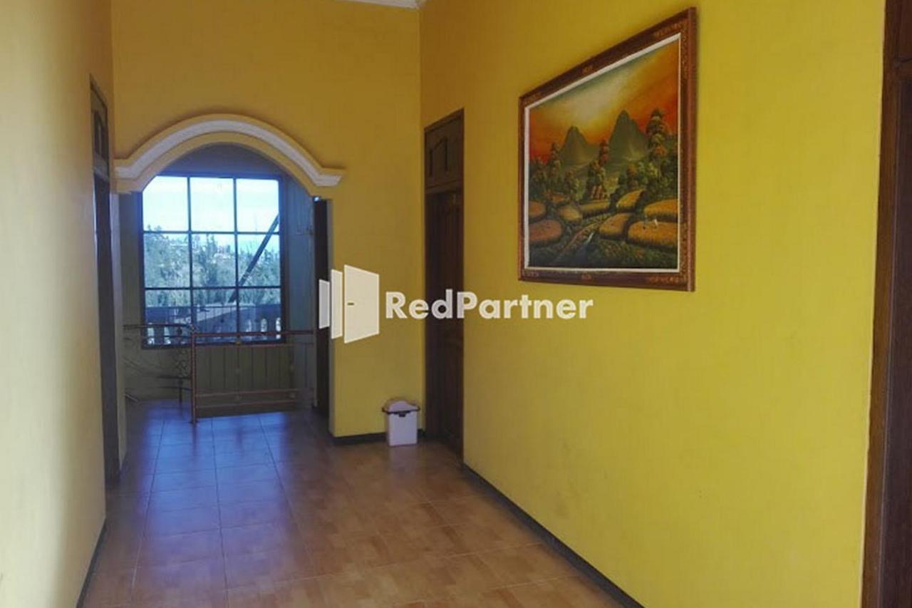 Bromo Indah Lestari Homestay Mitra Reddoorz Pasuruan Exteriör bild