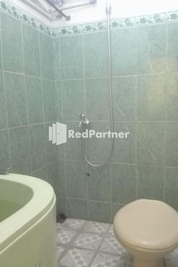 Bromo Indah Lestari Homestay Mitra Reddoorz Pasuruan Exteriör bild