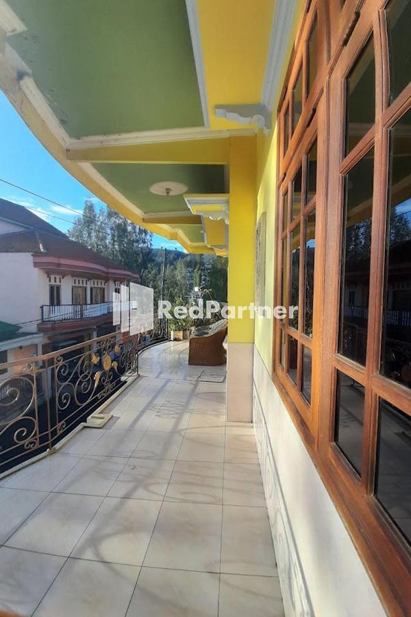 Bromo Indah Lestari Homestay Mitra Reddoorz Pasuruan Exteriör bild